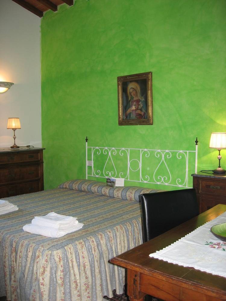 Casale Lastra a Signa