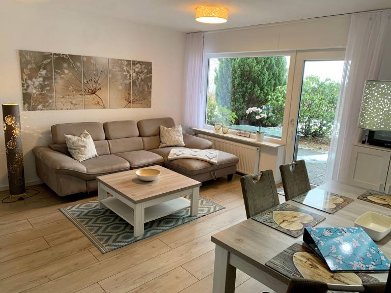 Apartment with yard & patio in Goettingen