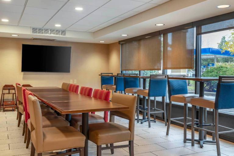 Comfort Inn University — photo 4