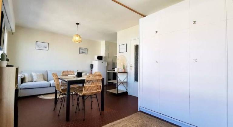 Holiday apartment with 1 room for 4 persons — photo 2