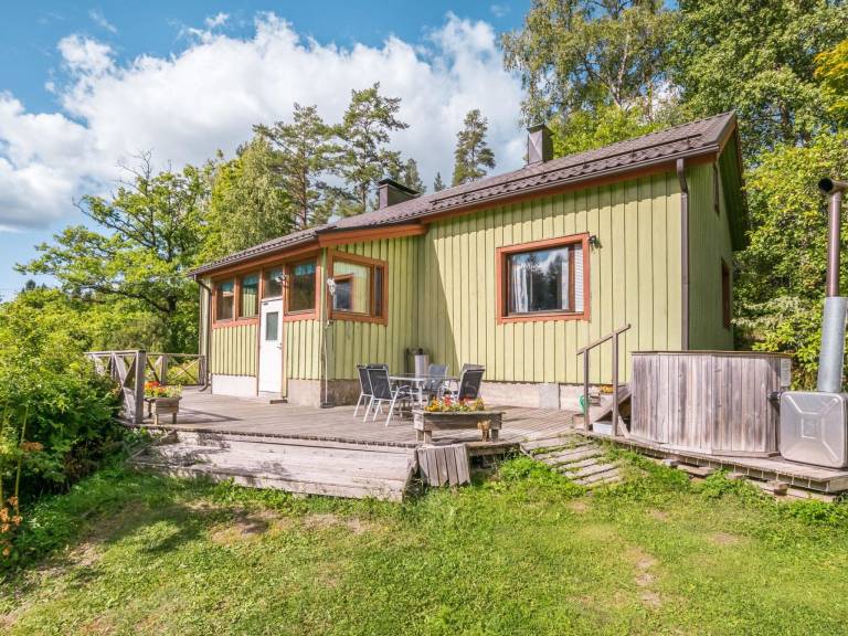 House with terrace & sauna | Nature view — photo 3