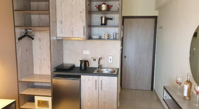 Charming serviced apartment with barbecue, garden & terrace | Next to the beach | Perfect for remote work | Dogs allowed — photo 5