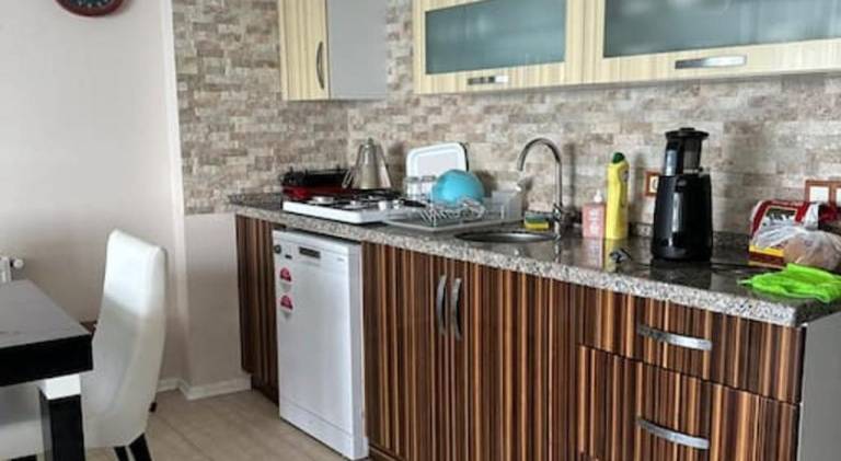 Trabzon 4 storey Villa-House by the sea - Denize sıfır 4 katlı mustakil Villa - Ev — photo 4