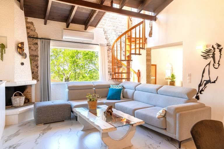 Villa Claire Corfu: 10-Acre Private Pool Villa & Guesthouse in Corfu — photo 4