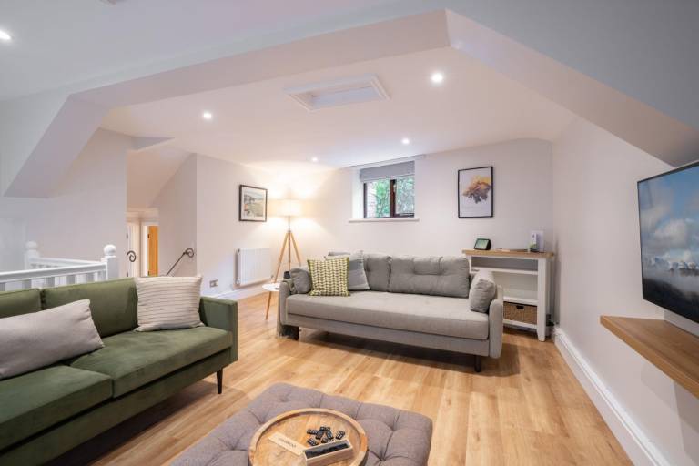 Spacious Detached property with Waterfall View in Ambleside