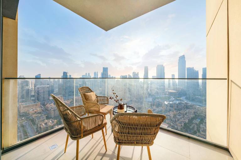 Fully equipped wonderful apartment with pool | Near Burj Khalifa | Pets are welcome — photo 4