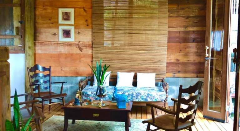 House with pool & hot tub — photo 4