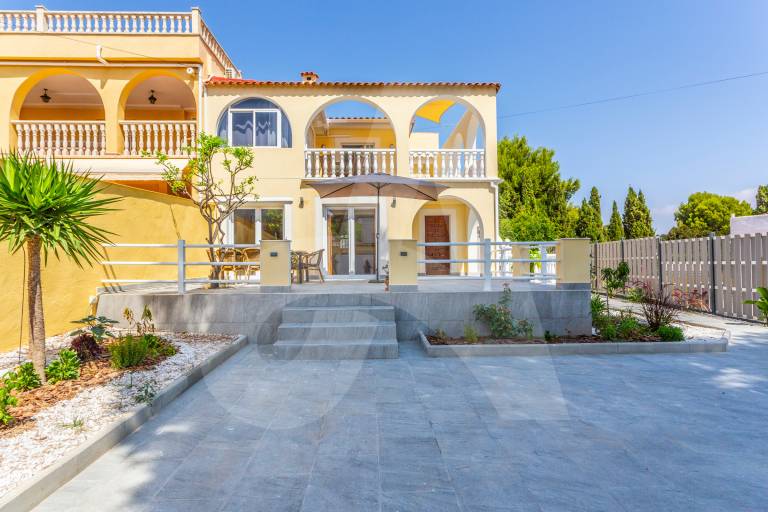 House  Punta Prima