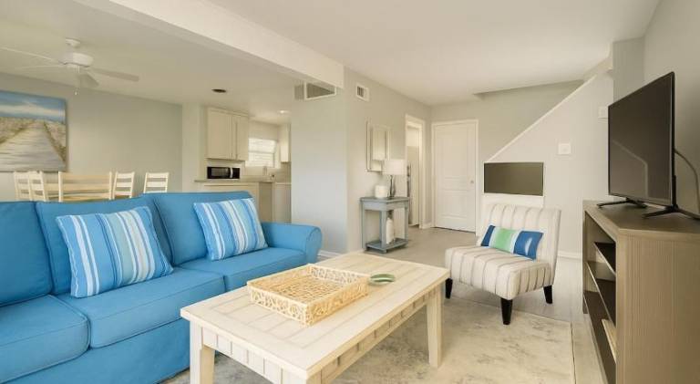 Vacation home | Next to the beach | Dogs allowed in Jacksonville Beach, FL