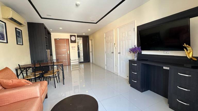 Rental apartment with pool | Next to Big Buddha in Pattaya