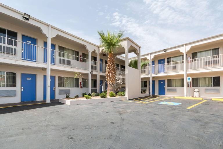 Motel 6 El Paso, TX - Airport - Fort Bliss in El Paso, TX