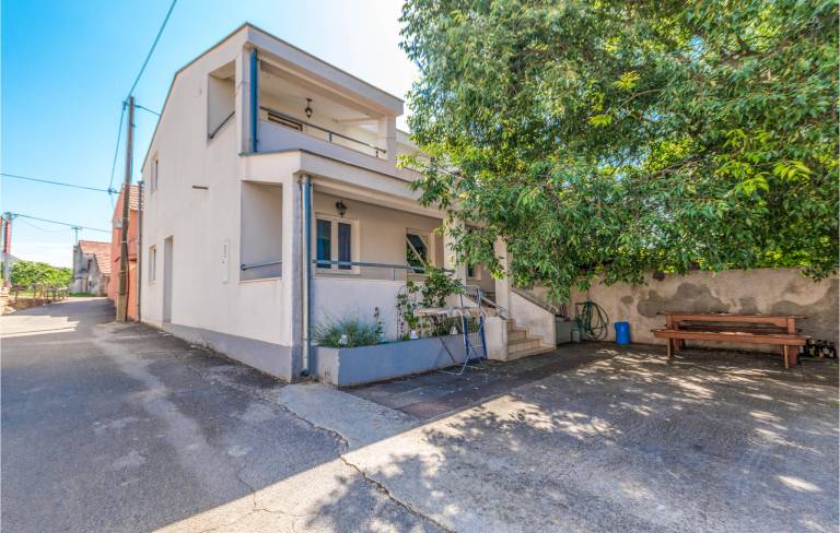 Apartman  Sveti Filip i Jakov