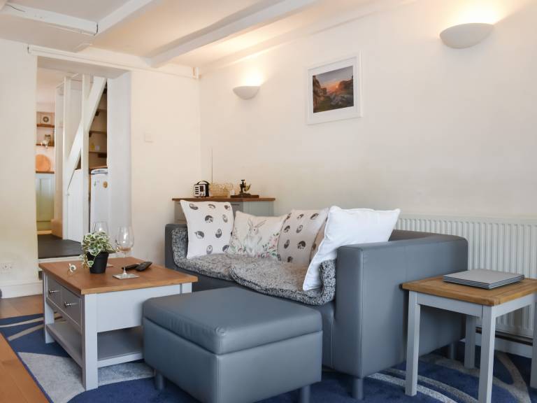 Cottage with garden | River view — photo 4