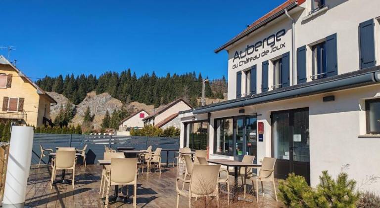 Auberge du chateau de Joux — photo 3