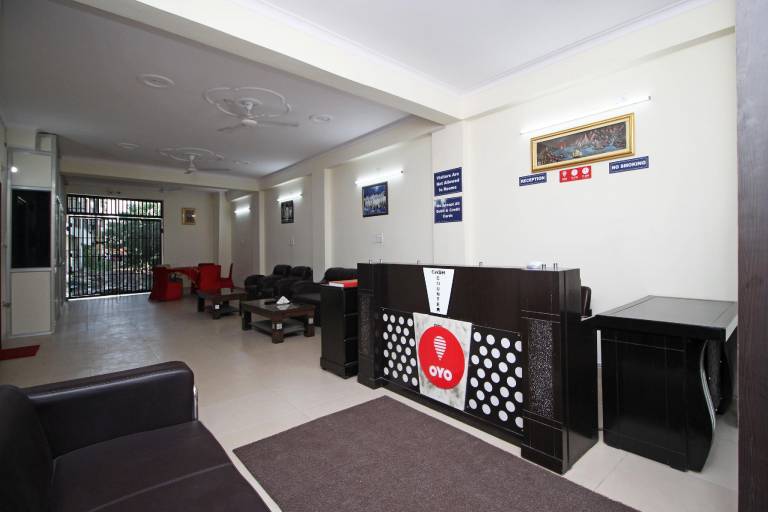 Hotel O Surya Palace in New Delhi