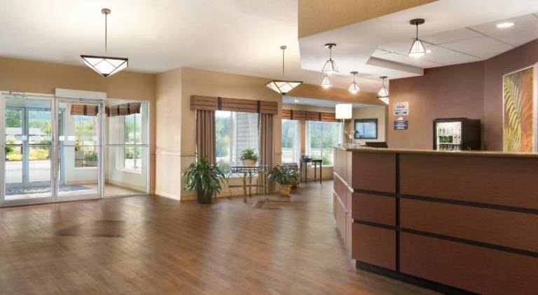 Days Inn & Suites by Wyndham Moncton — photo 4