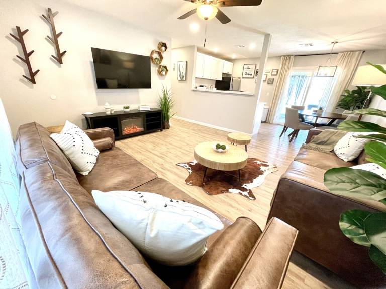 House with garden in Scottsdale, AZ