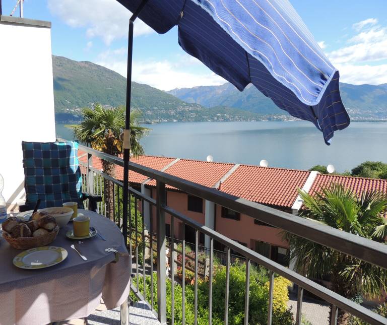 Ferienwohnung Maccagno con Pino e Veddasca