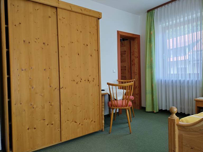Gästehaus Kiesmüller (DE Aschau i. Ch.) - Kiesmüller Hermann - 11178 — photo 3