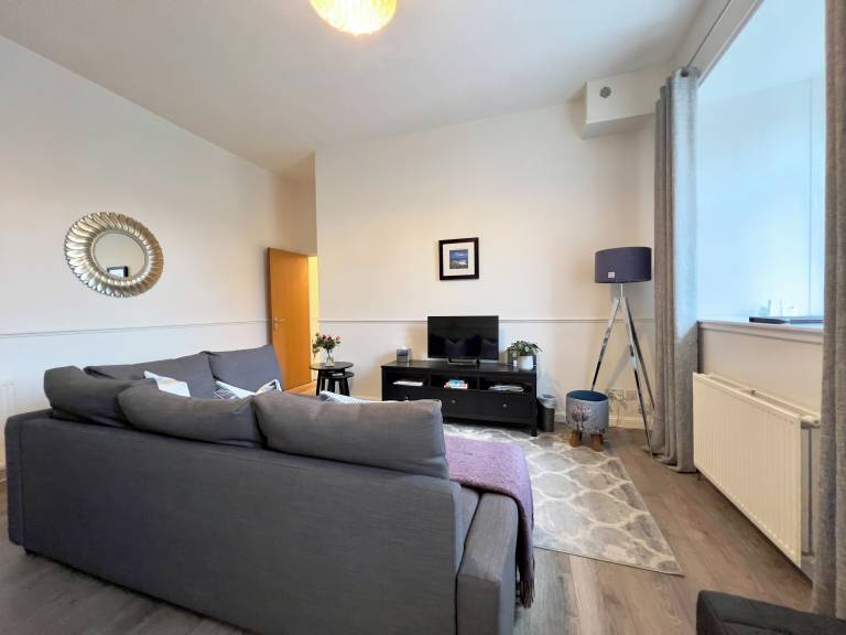 Apartment Bathgate