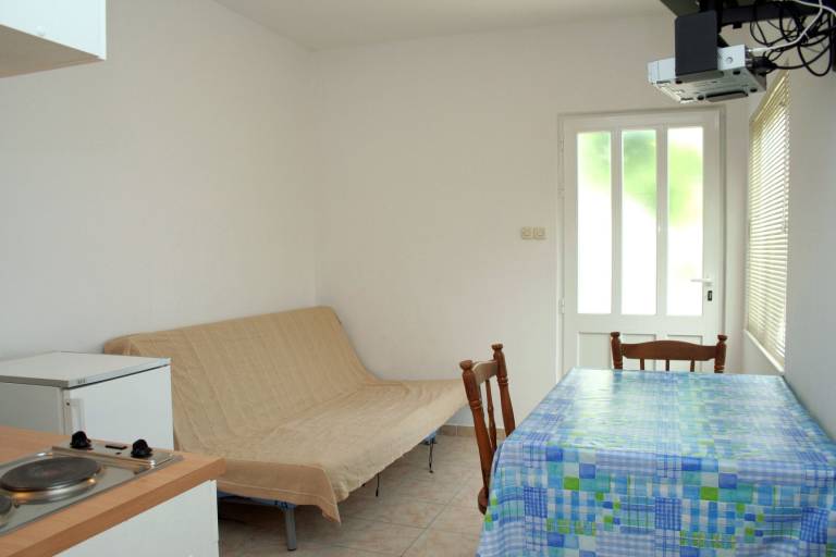 One bedroom apartment near beach Kučište - Perna, Pelješac (A-4544-c) — photo 2
