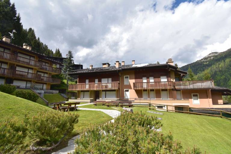 Holiday apartment with pool & garden | Close to the ski | Pets are welcome — photo 4