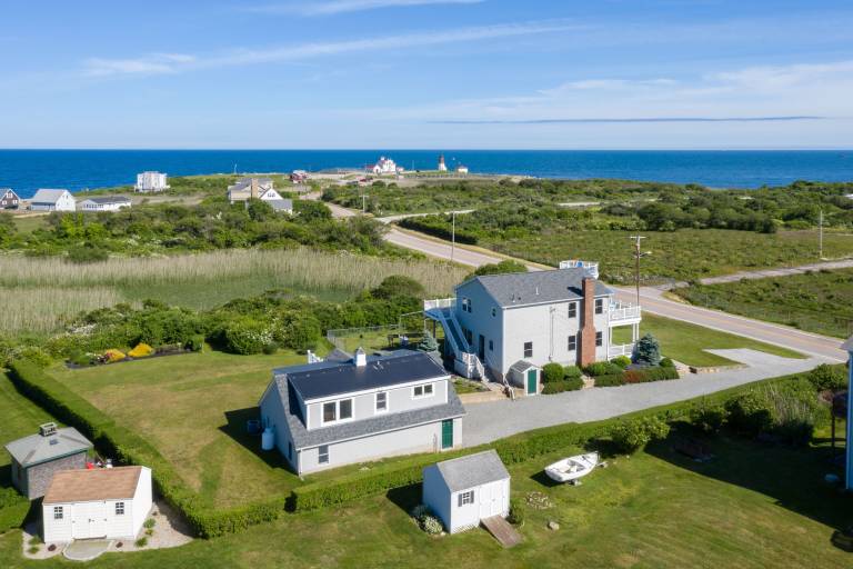 House  Narragansett