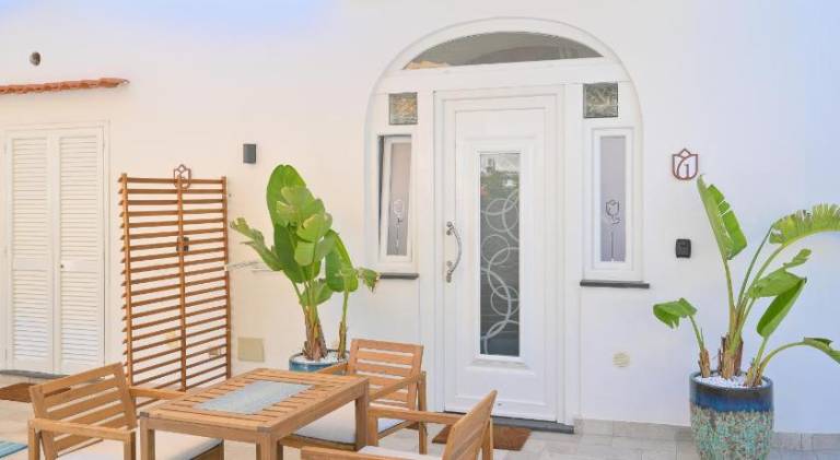 Chiaia Di Rose Rooms & Apartment — photo 5