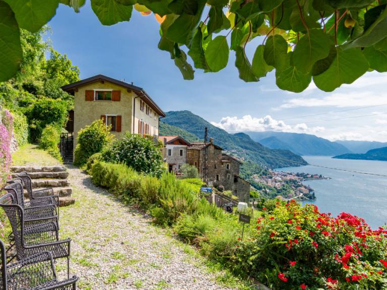 Ferienwohnung  Bellano