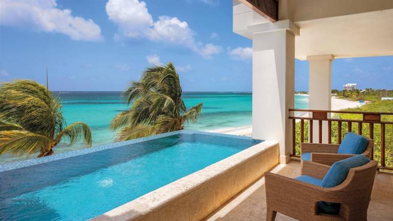 Resort  Shoal Bay