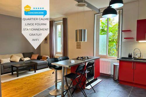 Apartment Vaulx-en-Velin