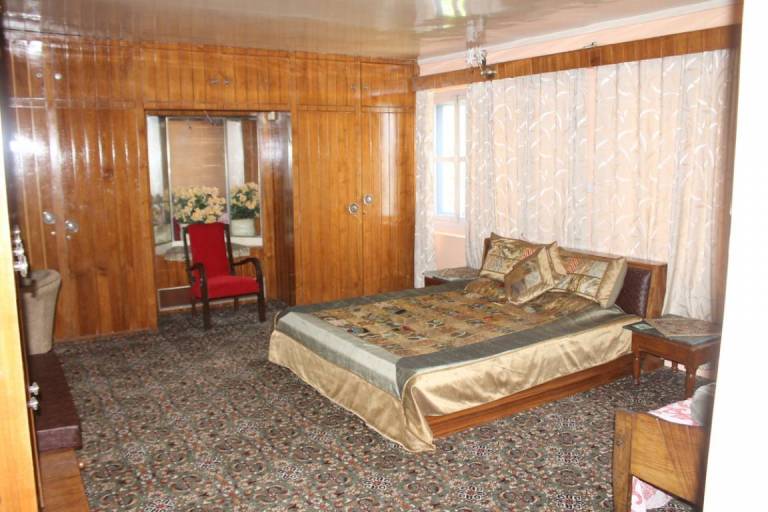 Private room  Srinagar