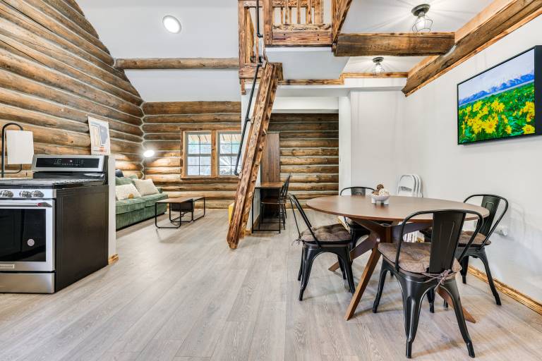Cozy Melrose Cabin w/ Fire Pit: Walk to River! — photo 4