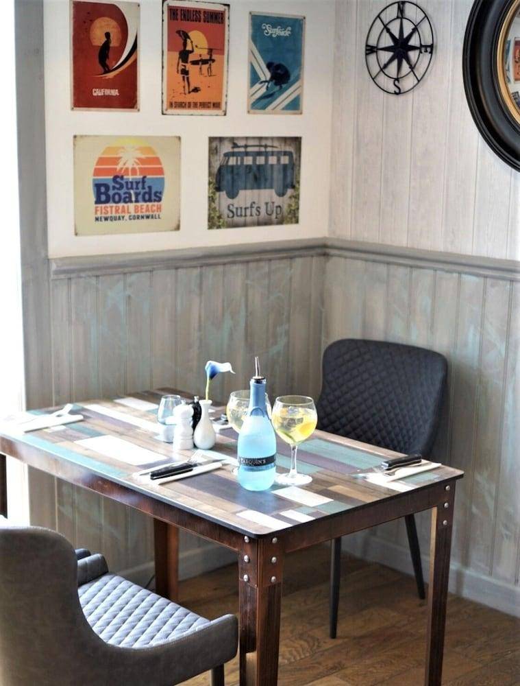 Molesworth Arms — photo 4