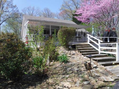 Bed and breakfast  Nolin Lake