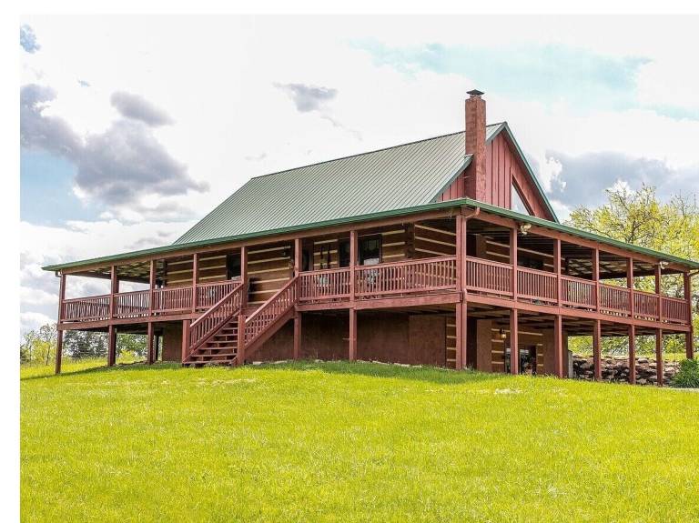 Lodge Maud