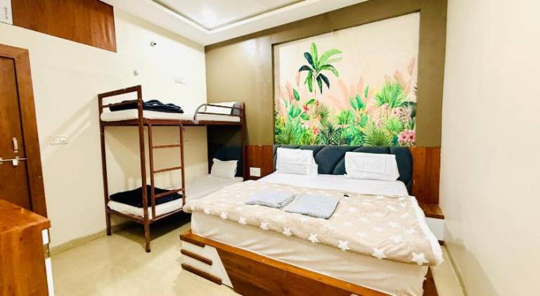 Hotel Maheshwar s Stay