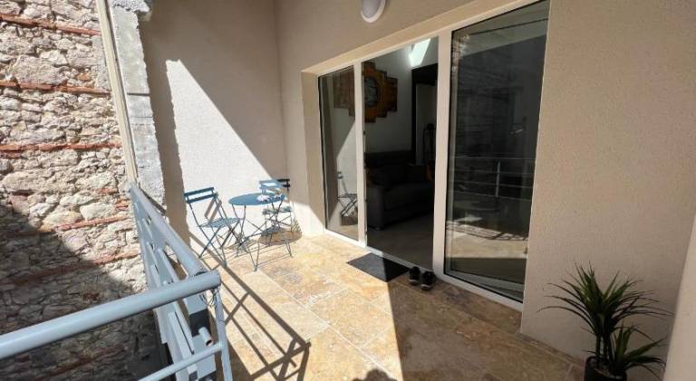 Apartment with 1 room for 4 persons — photo 3