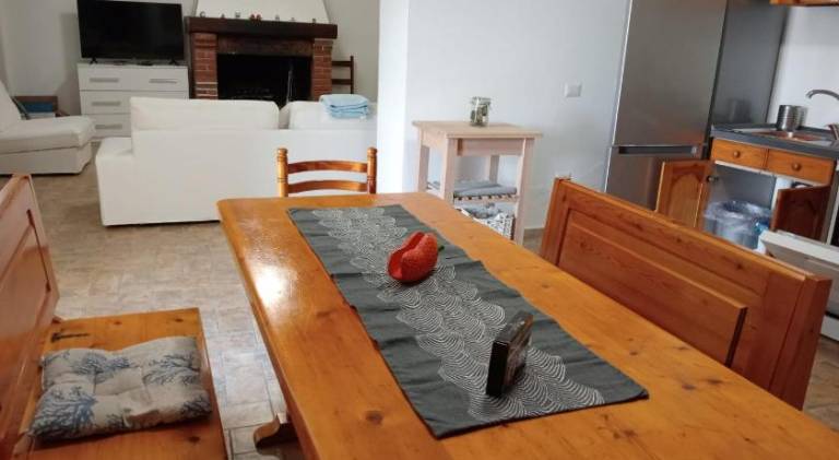 House with 3 rooms for 6 persons — photo 3