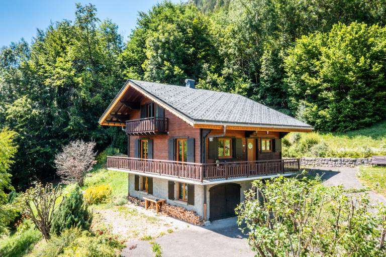 Ferienhaus in Abondance für max. 8 Personen Ferienhaus in Abondance für max. 8 Personen