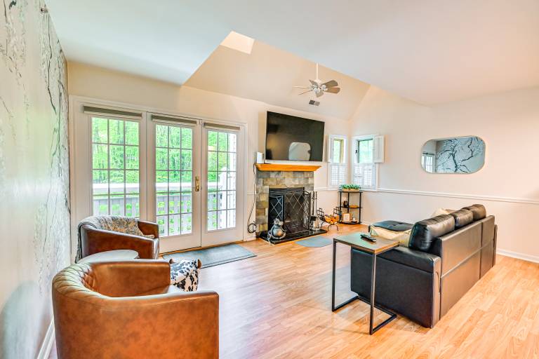 Apartment Stonington