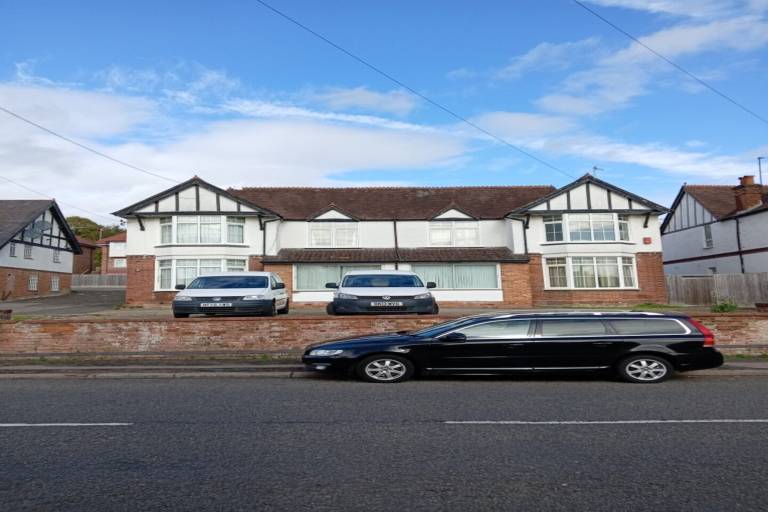 Holiday apartment with 1 room for 2 persons in High Wycombe