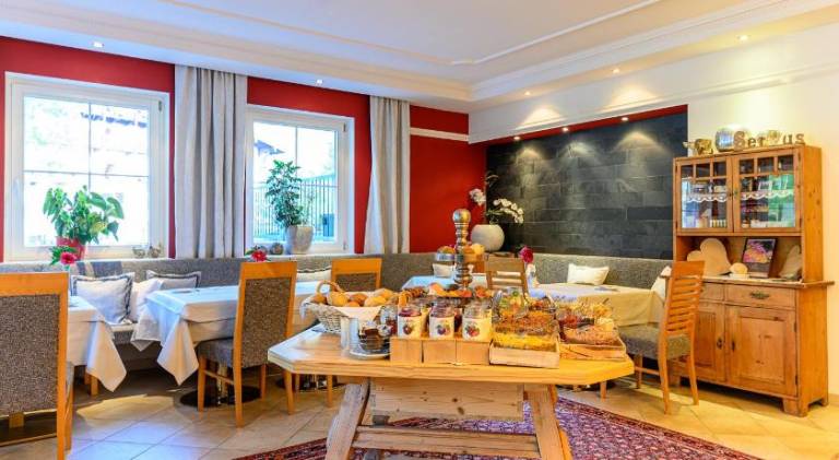 Holiday apartment with patio, sauna & garden — photo 2