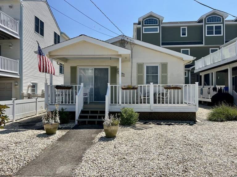 Condo Avalon