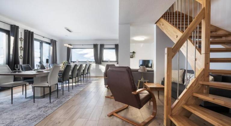 Big apartment with barbecue, patio & yard | Pets allowed — photo 3
