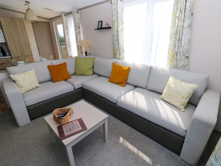 Cottage with garden | Beach view — photo 4