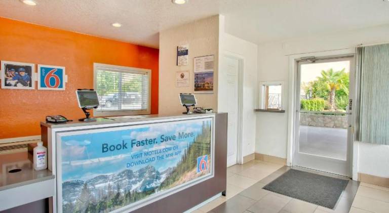 Motel 6 Salem, OR - Expo Center — photo 5