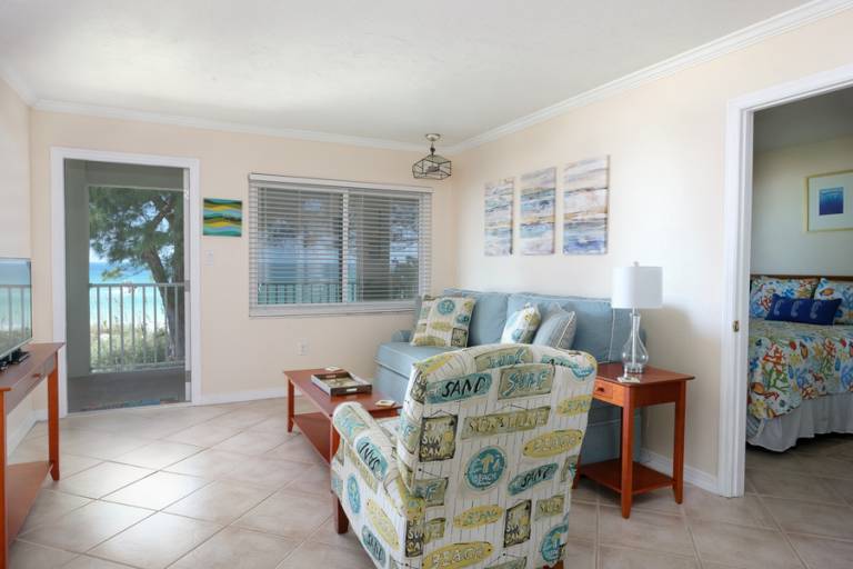 Condo | Sea view in Bradenton Beach, FL