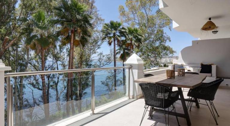 Holiday apartment with 2 rooms for 4 persons in Estepona