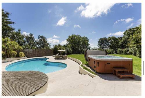 Villa  Seaford